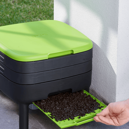 MAZE Worm Farm with Legs - mazeproducts